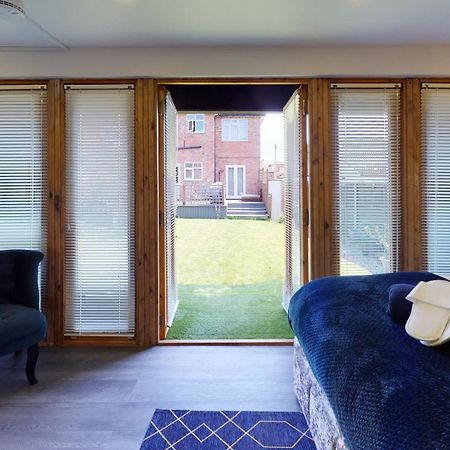 Cosy 1 Bed Garden Lodge Close To Nottingham City Centre - Free Parking & Wifi Εξωτερικό φωτογραφία