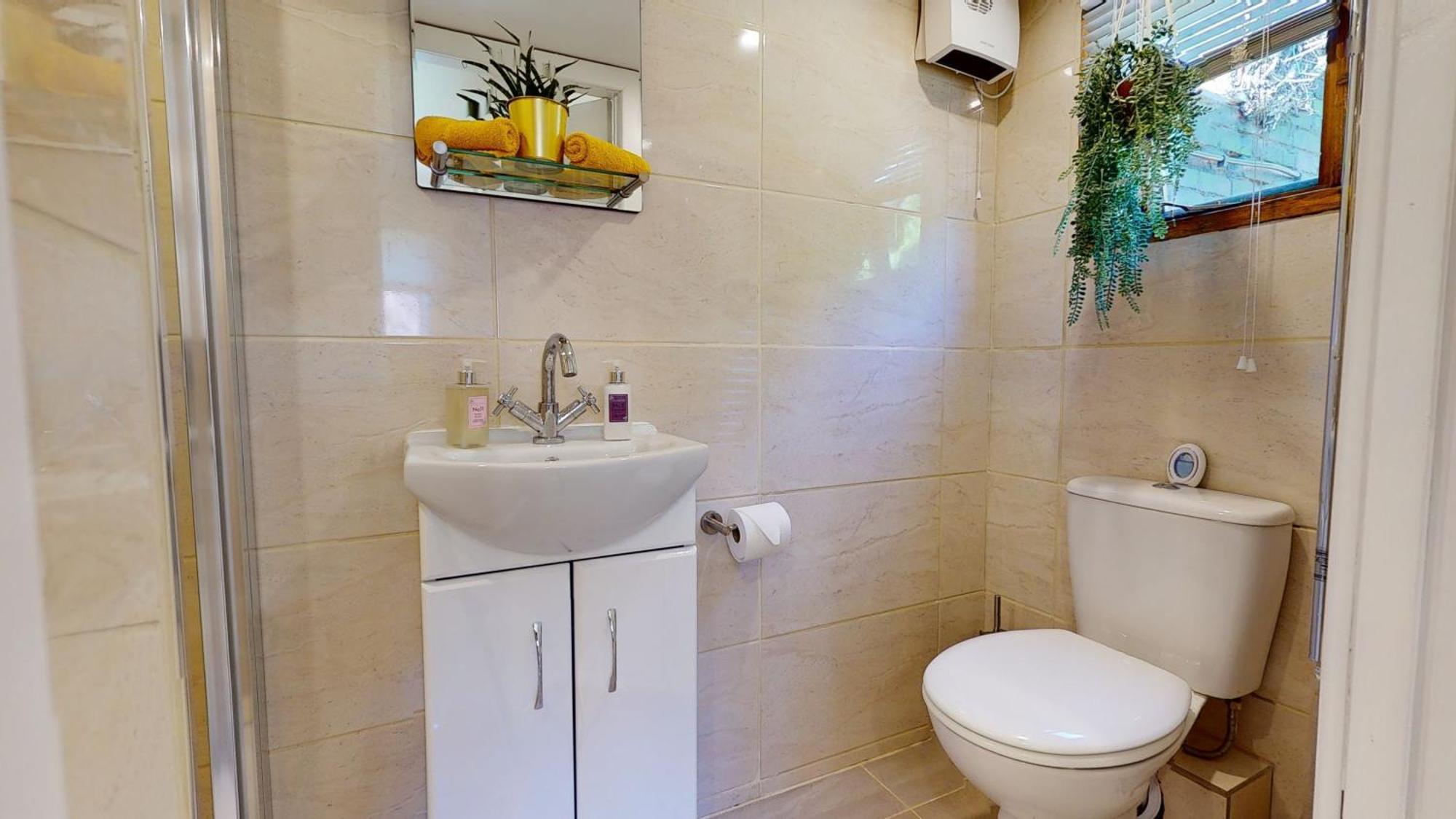 Cosy 1 Bed Garden Lodge Close To Nottingham City Centre - Free Parking & Wifi Εξωτερικό φωτογραφία